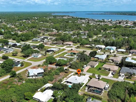 13679 Drysdale Avenue Port Charlotte FL 33981