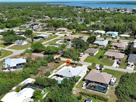 13679 Drysdale Avenue Port Charlotte FL 33981
