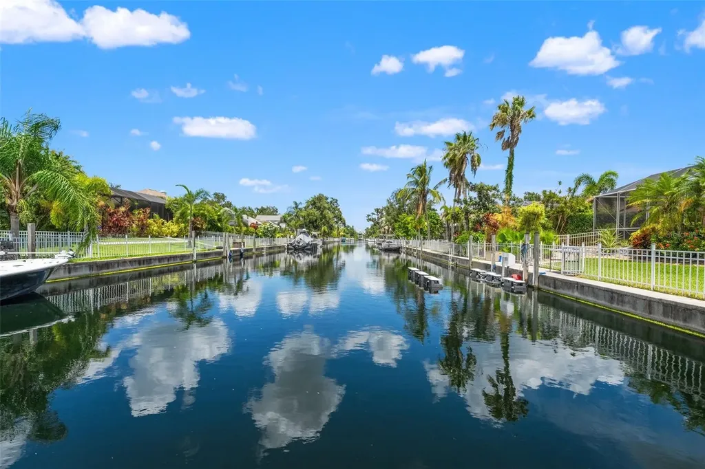4415 Barracuda Drive Bradenton FL 34208
