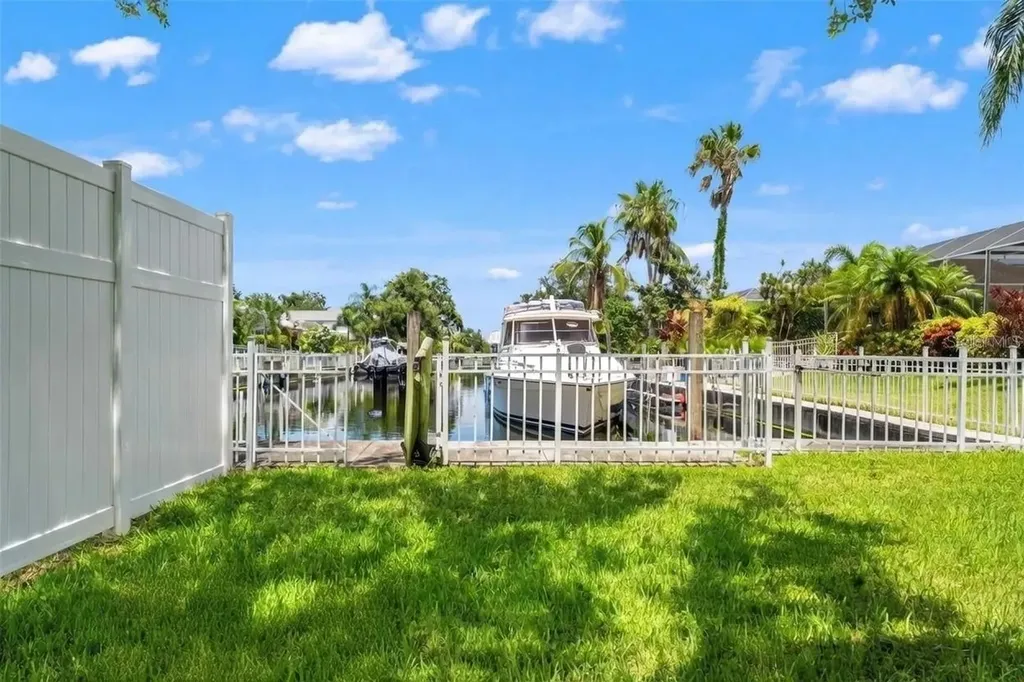 4415 Barracuda Drive Bradenton FL 34208