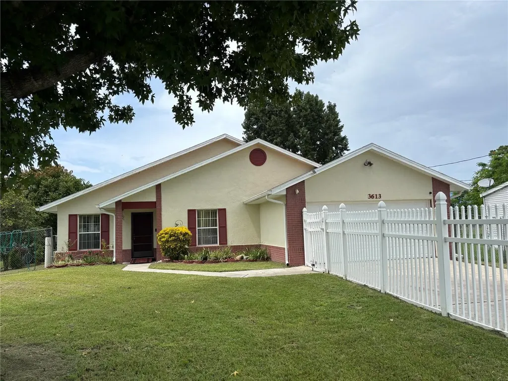 3613 Late Morning Circle Kissimmee FL 34744