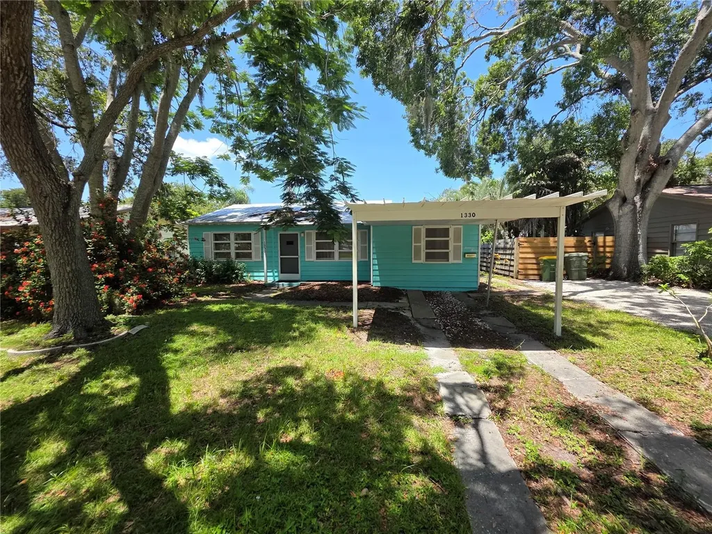 1330 Rhodes Avenue Sarasota FL 34239