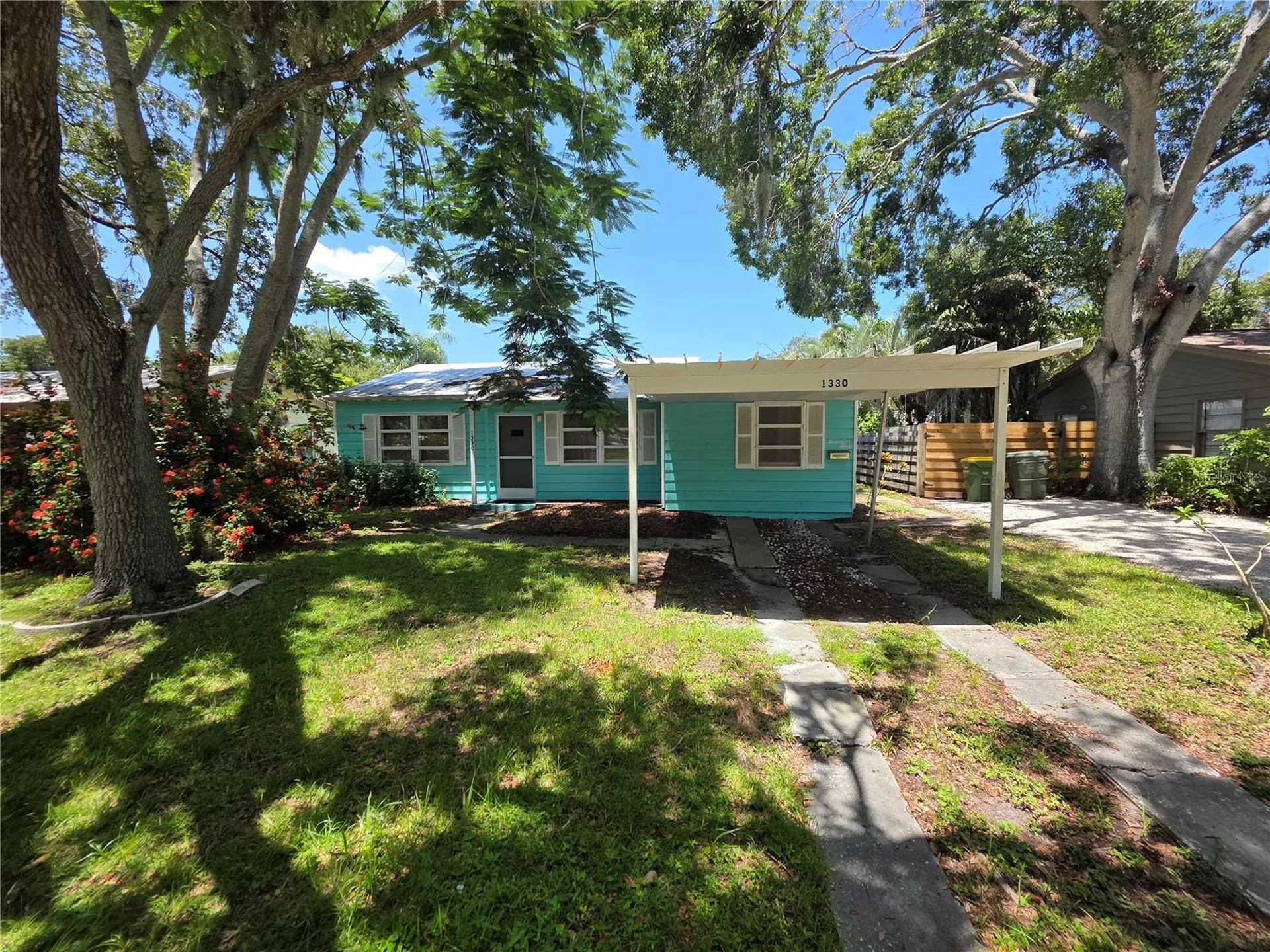1330 Rhodes Avenue Sarasota FL 34239