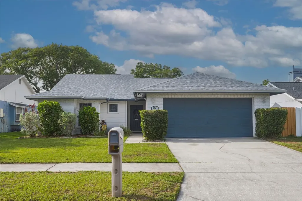 8743 Hampden Drive Tampa FL 33626