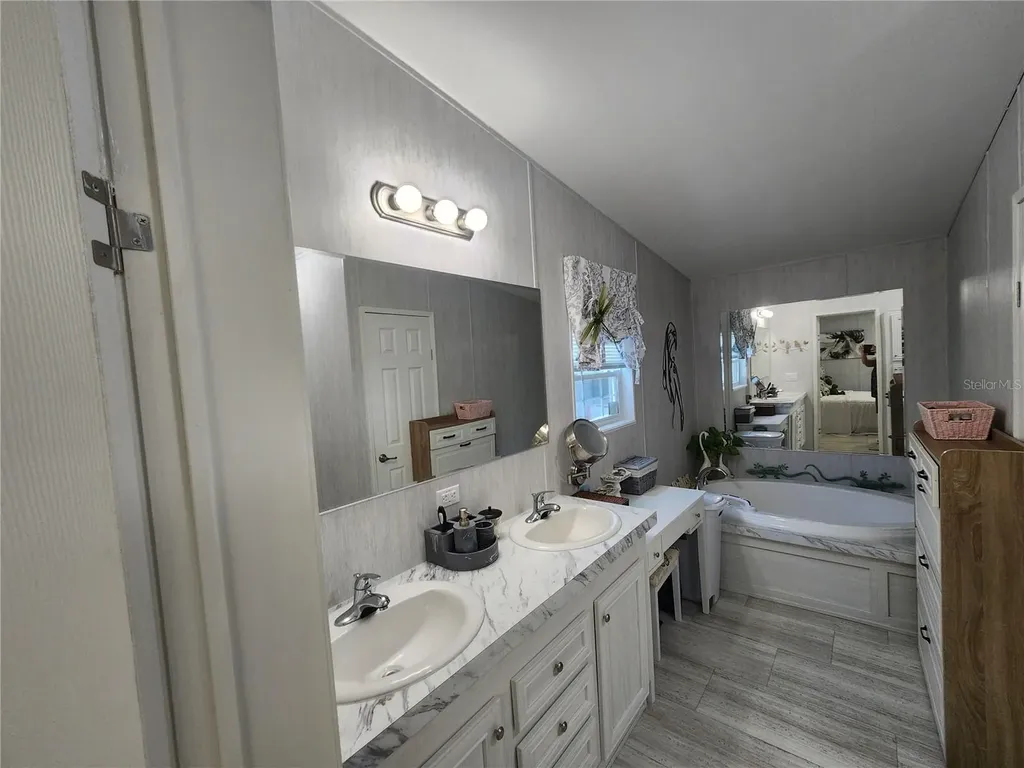 1294 S Pinellas Point Inverness FL 34452