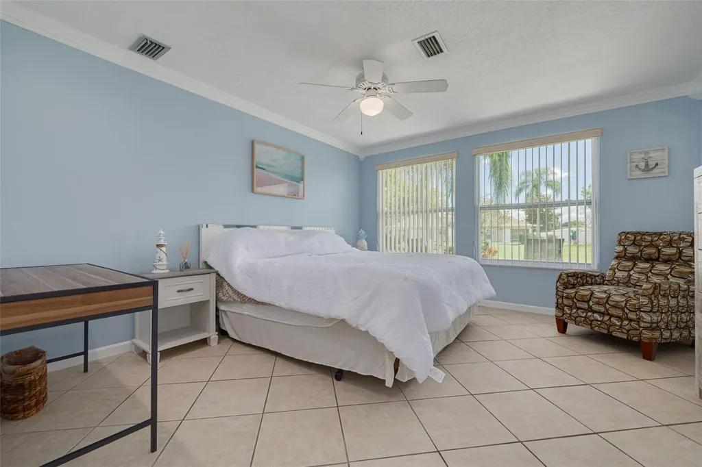 4355 Tahitian Gardens Circle Holiday FL 34691