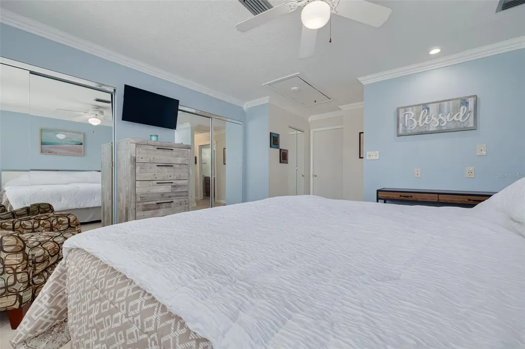 4355 Tahitian Gardens Circle Holiday FL 34691