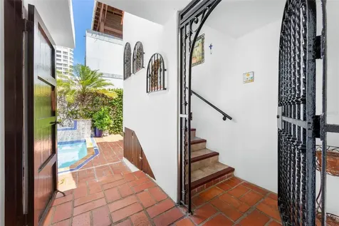 550 Waymouth, Miramar San Juan PR 00907