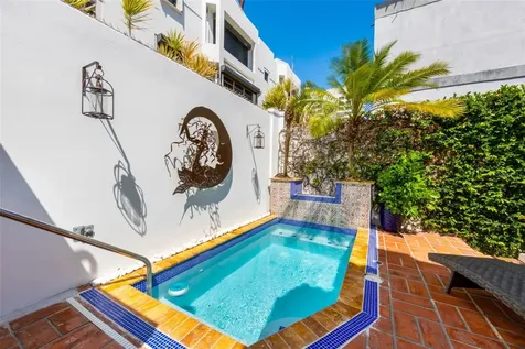 550 Waymouth, Miramar San Juan PR 00907