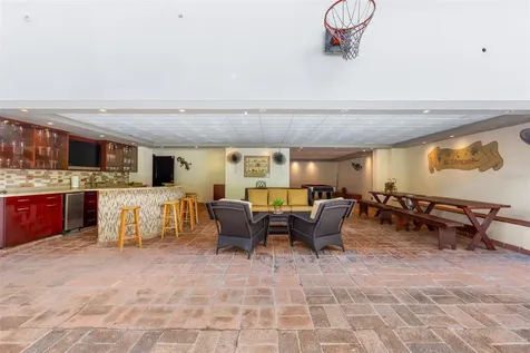 550 Waymouth, Miramar San Juan PR 00907