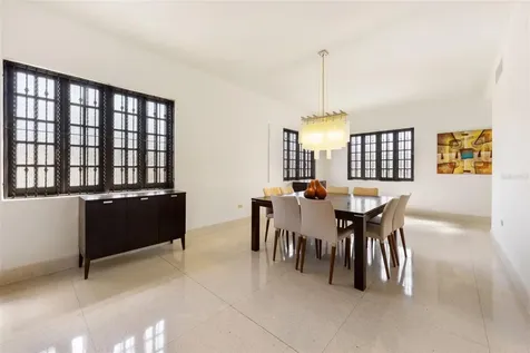 550 Waymouth, Miramar San Juan PR 00907