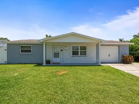 10028 Kingswood Lane Port Richey FL 34668