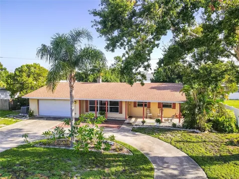 5318 7th Ave Dr. West Bradenton FL 34209