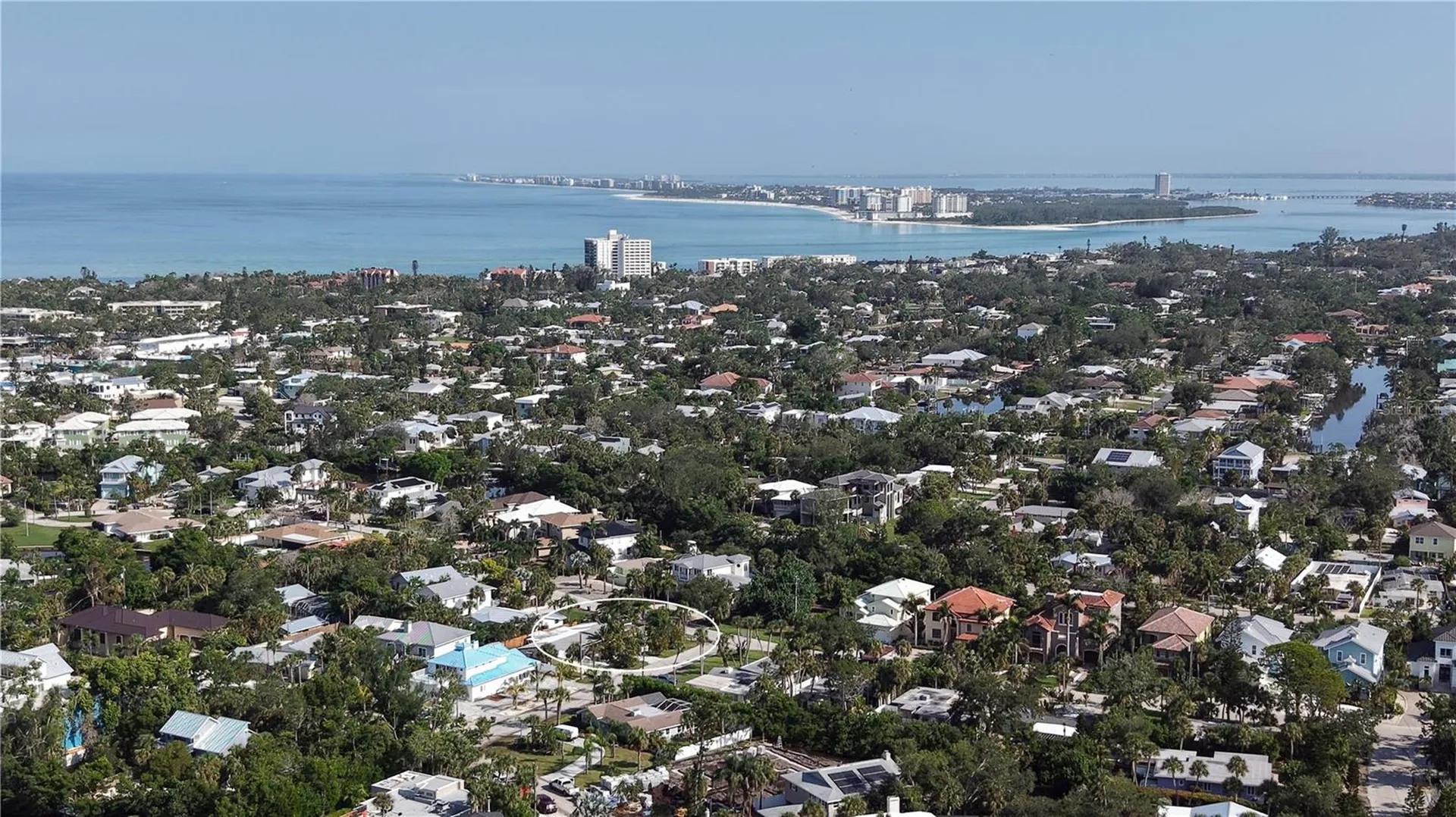 5302 Las Rosas Sarasota FL 34242