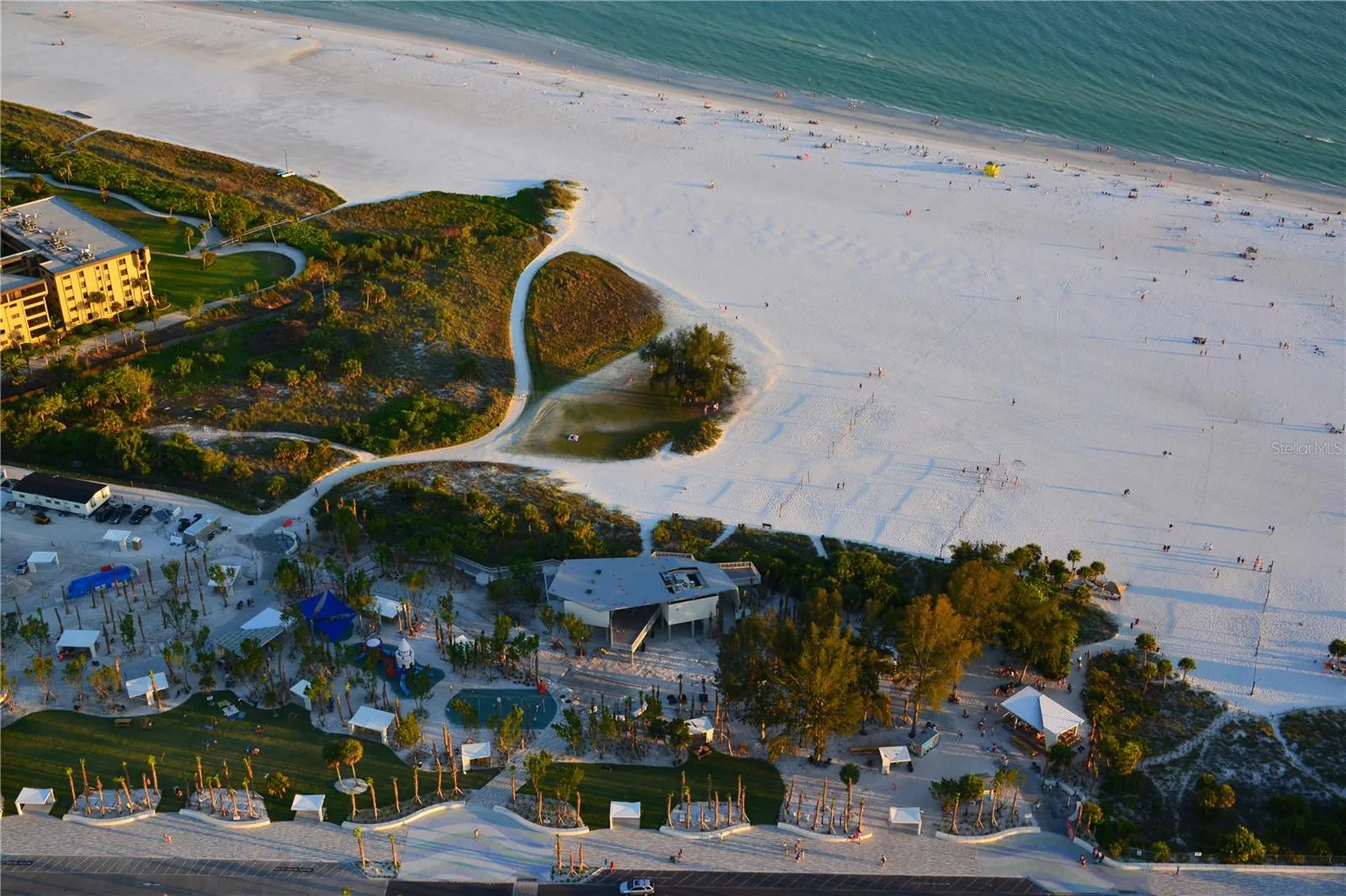 5302 Las Rosas Sarasota FL 34242