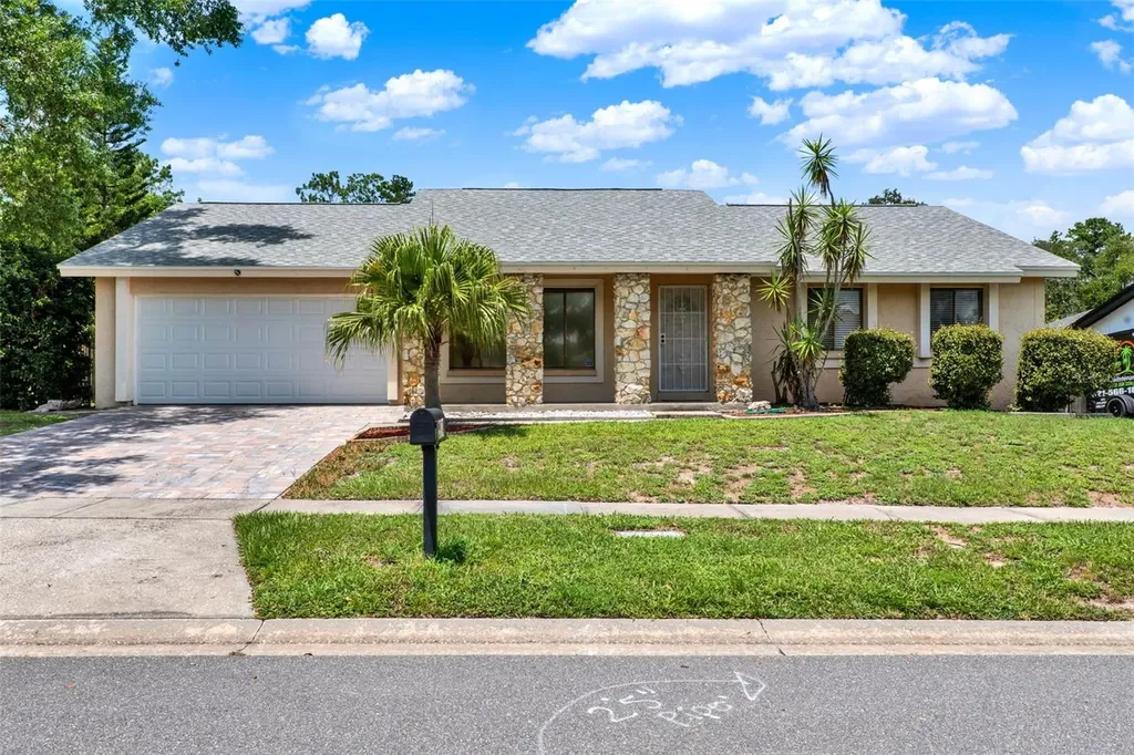 514 San Marie Avenue Altamonte Springs FL 32714