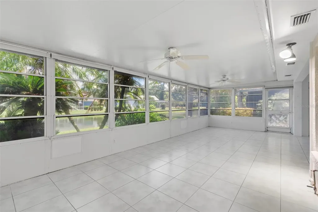 5511 Salem Square Drive N Palm Harbor FL 34685