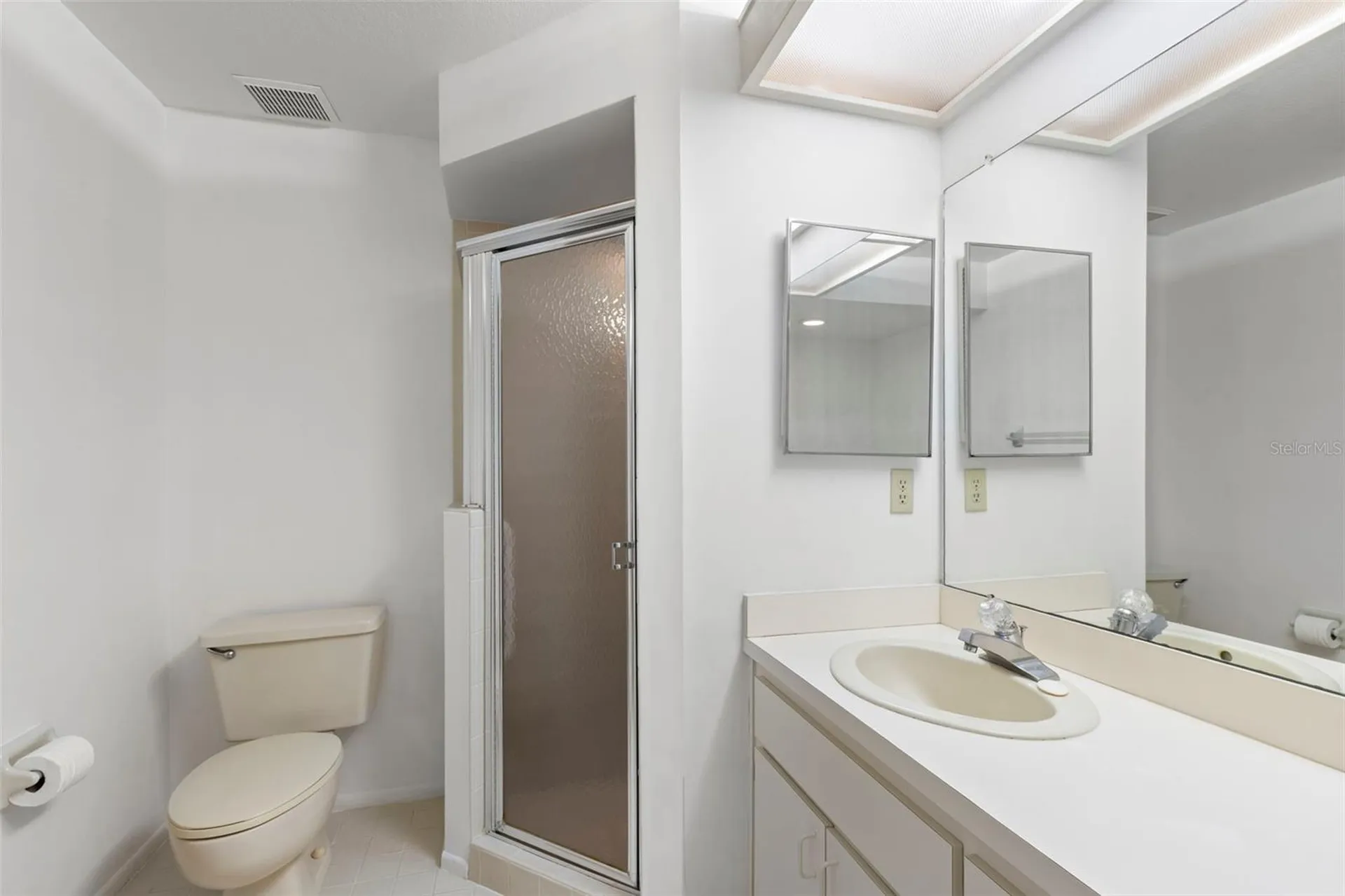 5511 Salem Square Drive N Palm Harbor FL 34685
