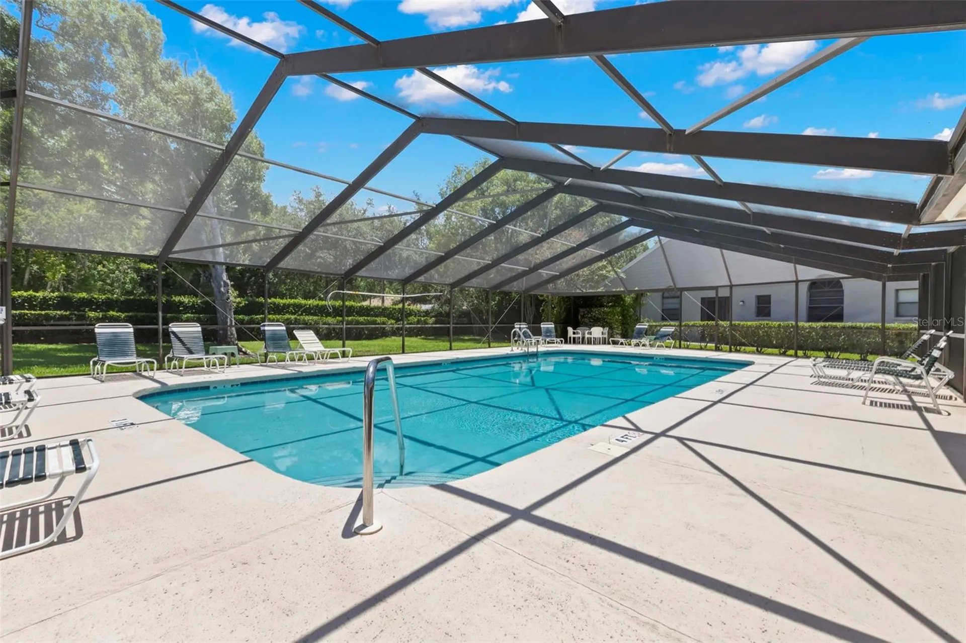 5511 Salem Square Drive N Palm Harbor FL 34685