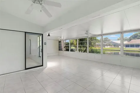 5511 Salem Square Drive N Palm Harbor FL 34685