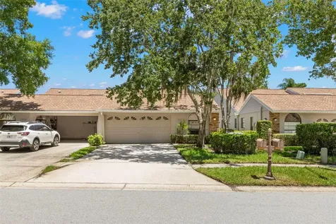 5511 Salem Square Drive N Palm Harbor FL 34685