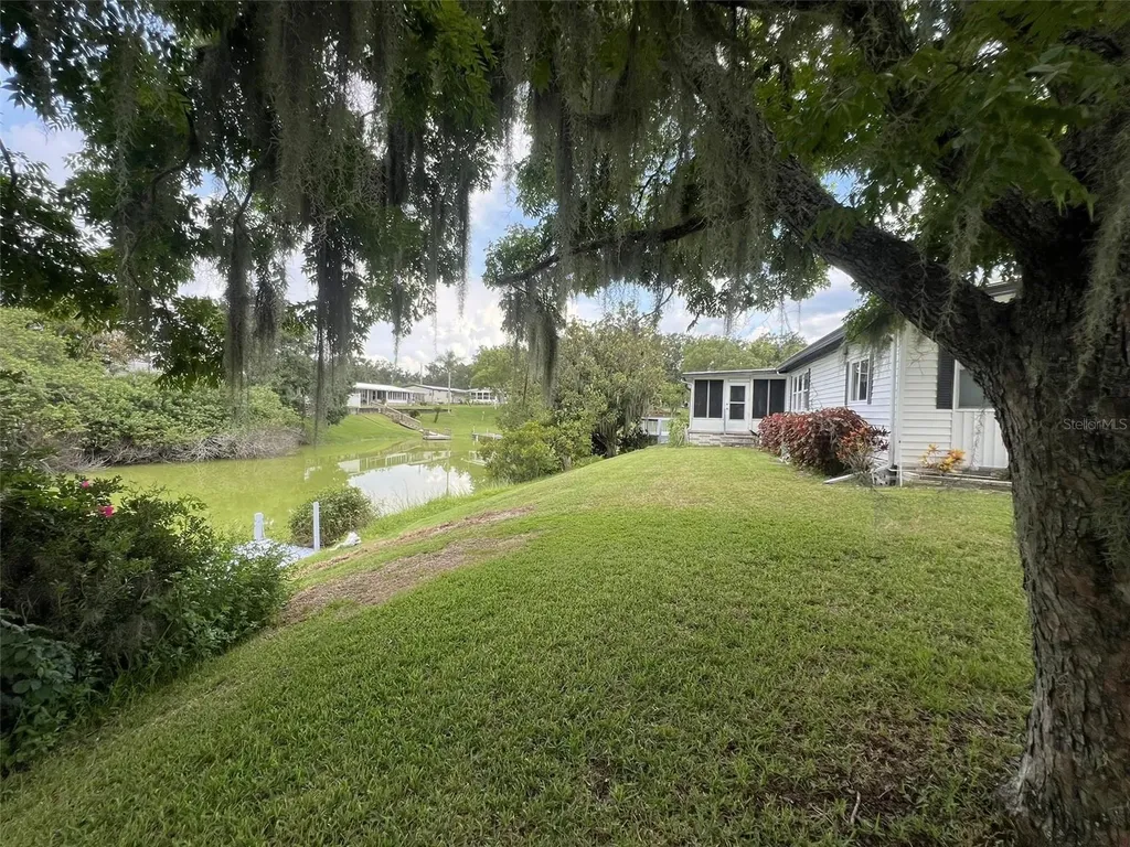 2055 S Floral Avenue Bartow FL 33830