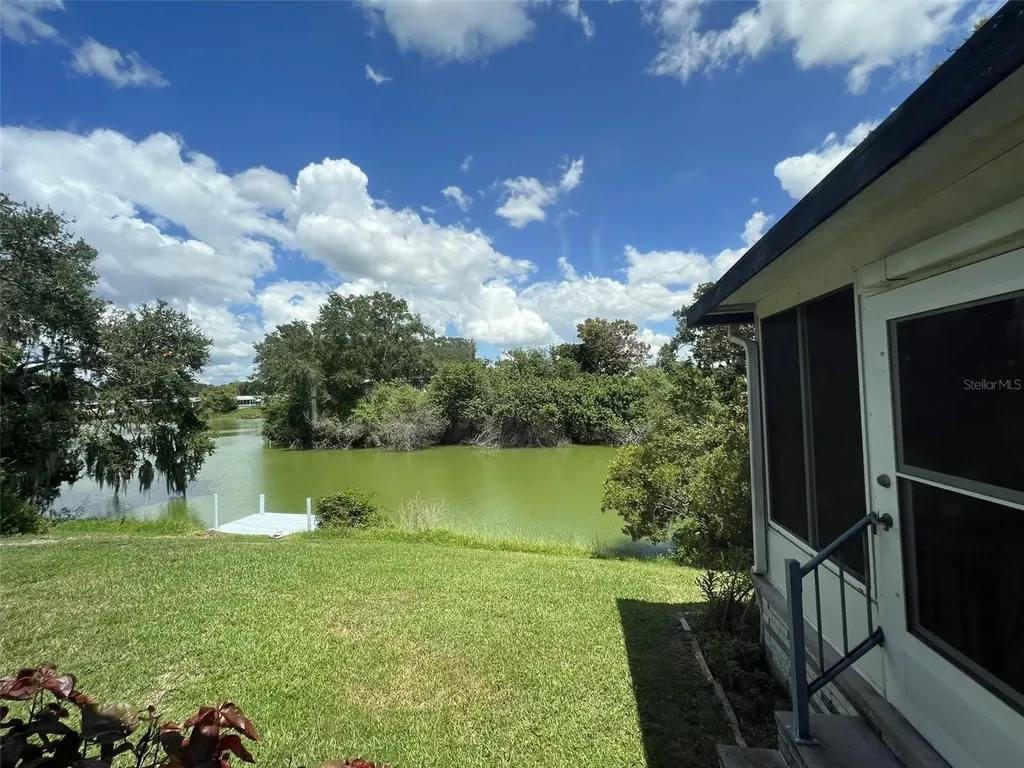 2055 S Floral Avenue Bartow FL 33830
