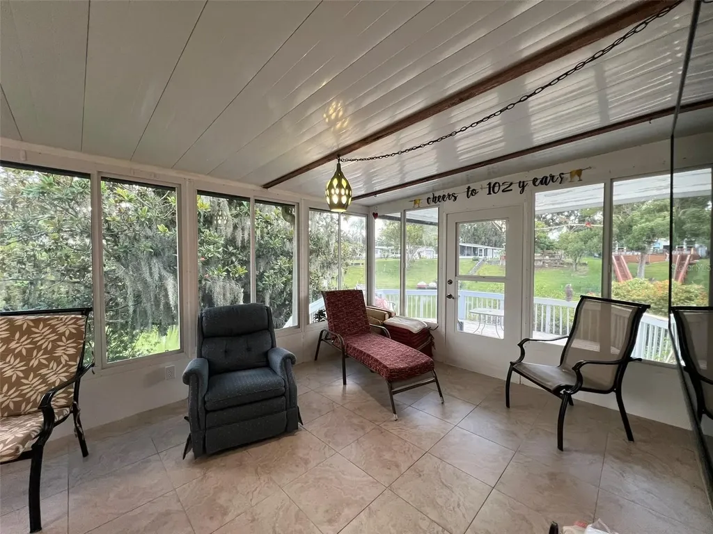 2055 S Floral Avenue Bartow FL 33830