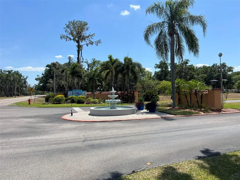 2055 S Floral Avenue Bartow FL 33830