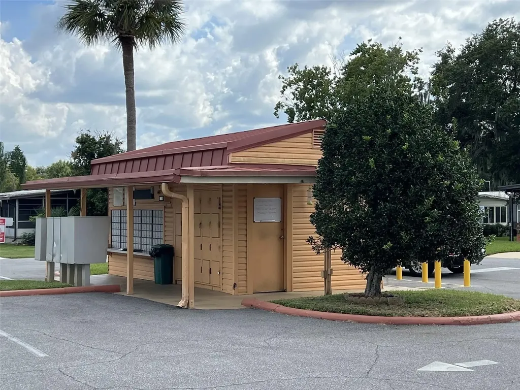 2055 S Floral Avenue Bartow FL 33830