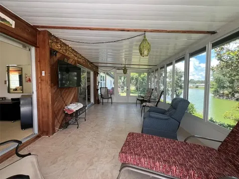 2055 S Floral Avenue Bartow FL 33830
