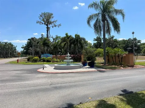 2055 S Floral Avenue Bartow FL 33830