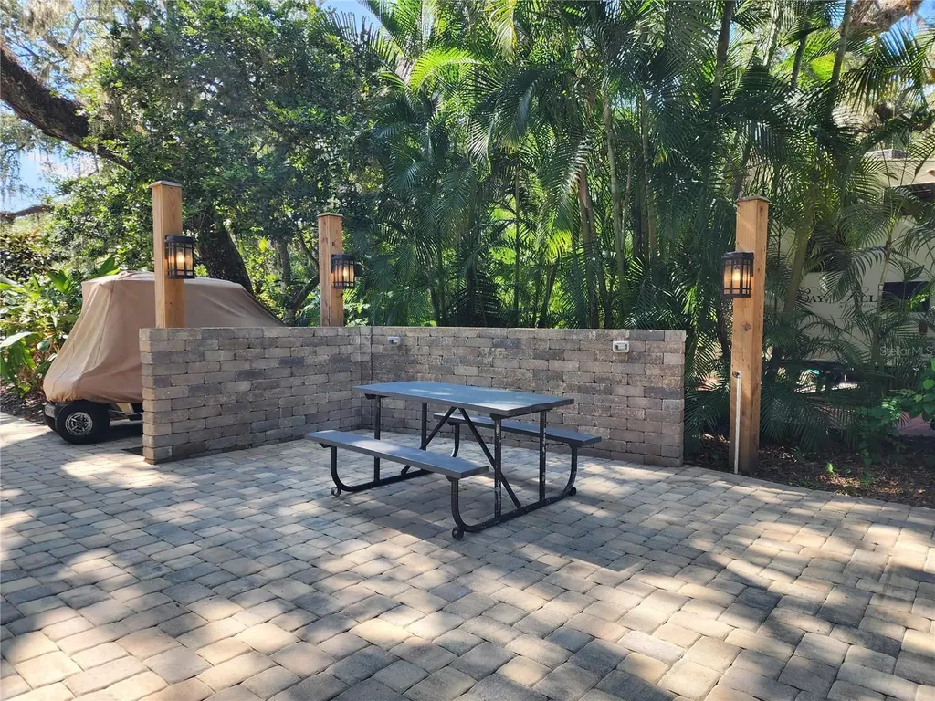 316 Roan (gator Alley) Road River Ranch FL 33867
