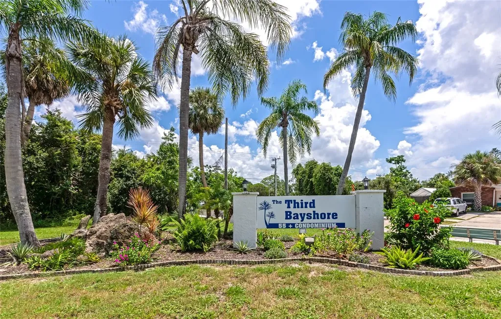 5912 Palm Lane Bradenton FL 34207