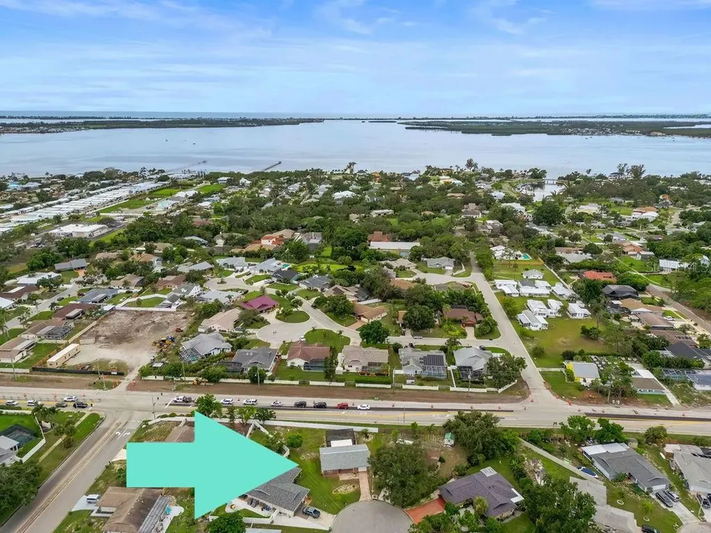 7411 17th Avenue W Bradenton FL 34209