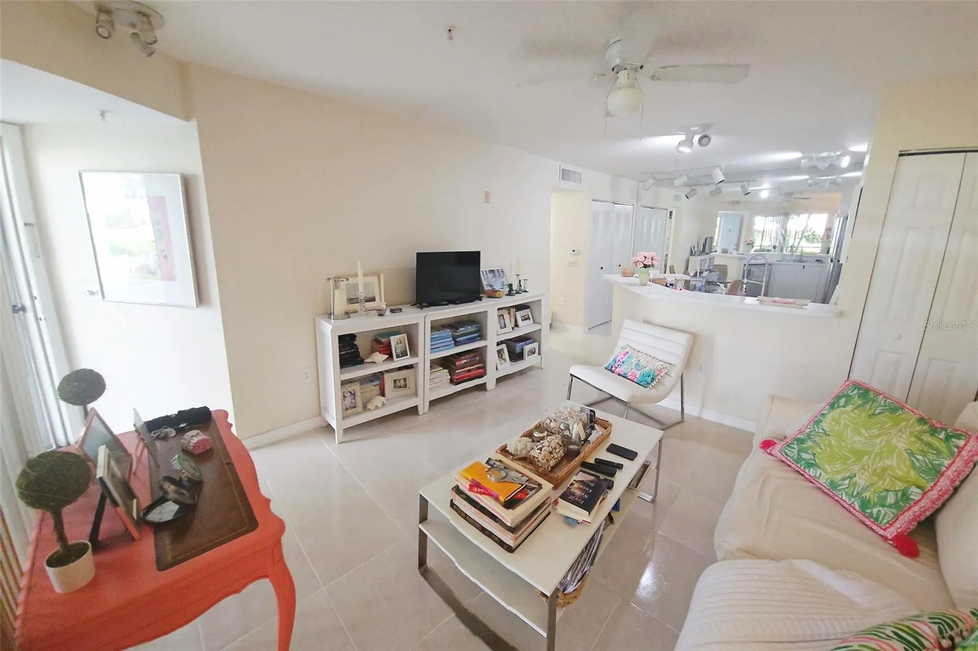 850 S Tamiami Trail Sarasota FL 34236