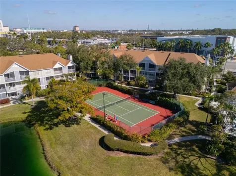 850 S Tamiami Trail Sarasota FL 34236