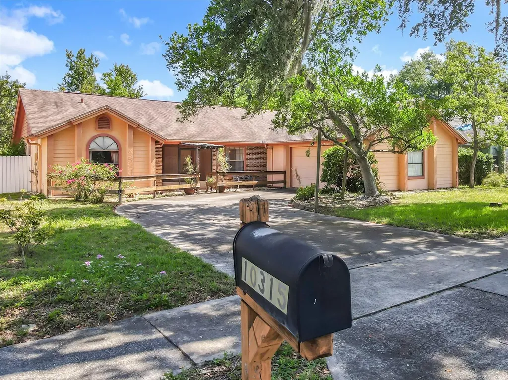10315 Taraby Court Orlando FL 32817