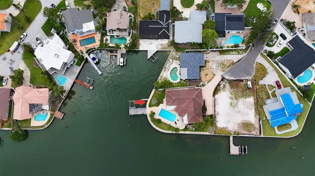 5960 Bahama Way N St Pete Beach FL 33706