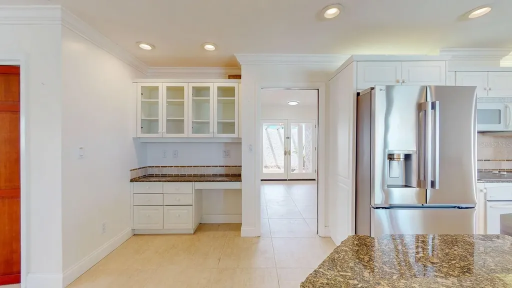 5960 Bahama Way N St Pete Beach FL 33706