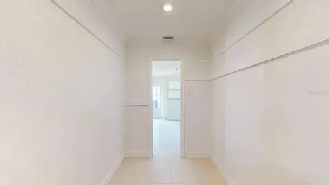5960 Bahama Way N St Pete Beach FL 33706