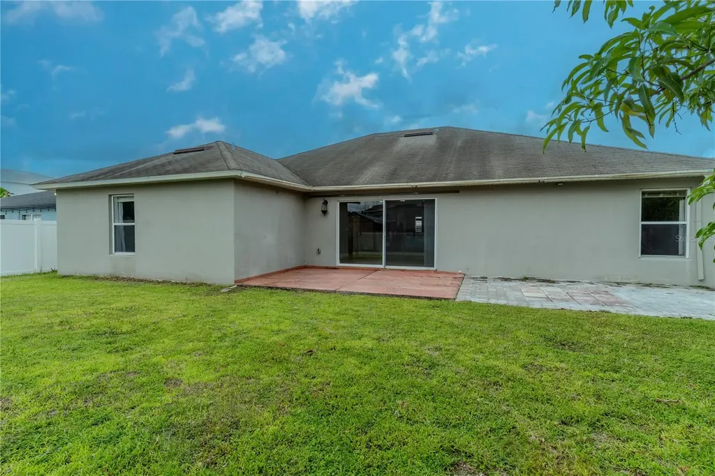 1021 Cannes Drive Kissimmee FL 34759