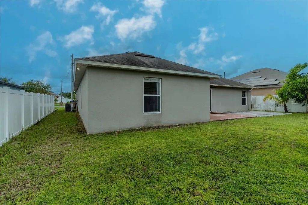 1021 Cannes Drive Kissimmee FL 34759