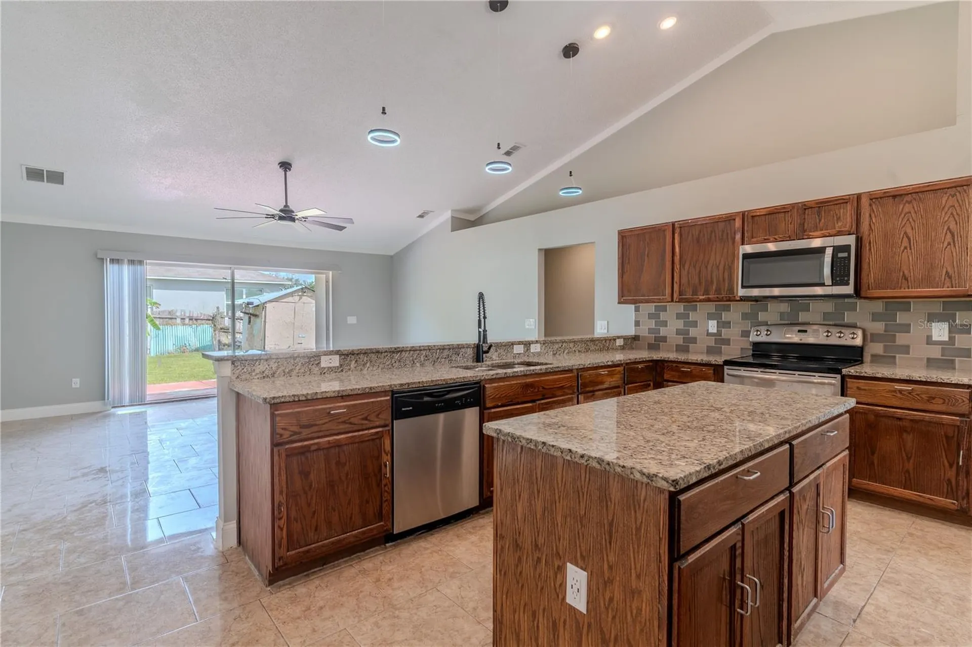 1021 Cannes Drive Kissimmee FL 34759