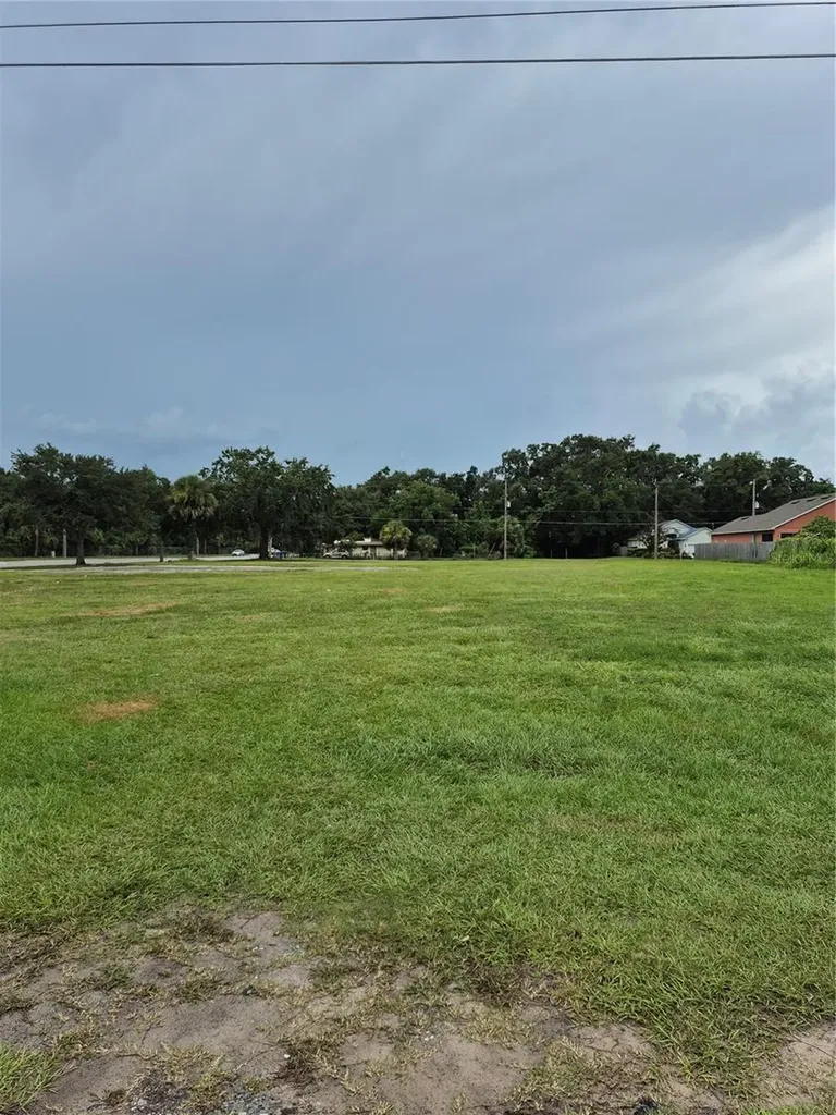 664 S Ivey Lane Orlando FL 32811