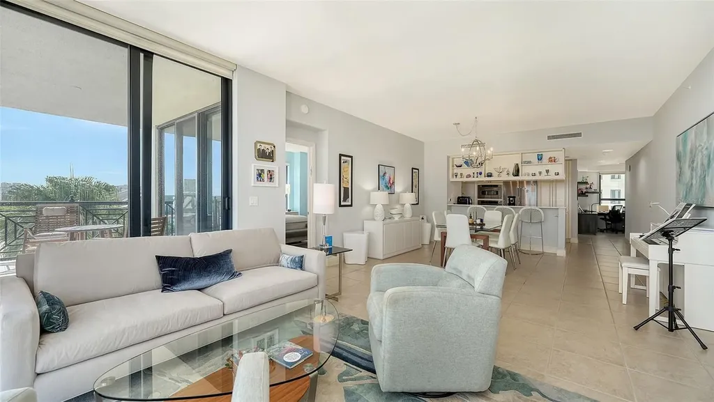 50 Central Avenue Sarasota FL 34236