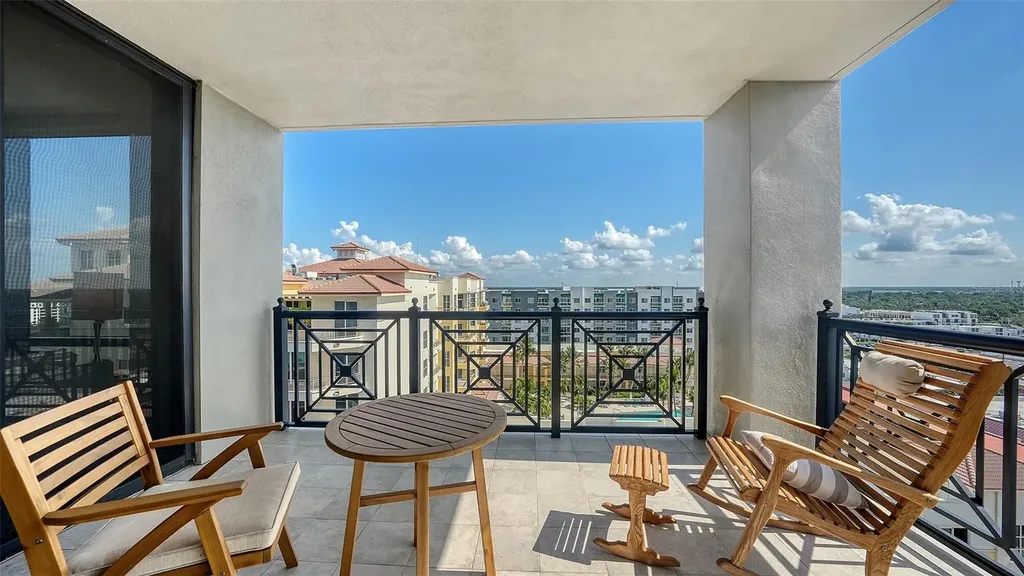 50 Central Avenue Sarasota FL 34236