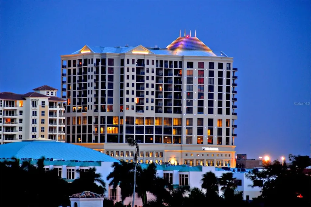 50 Central Avenue Sarasota FL 34236