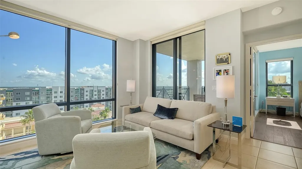 50 Central Avenue Sarasota FL 34236