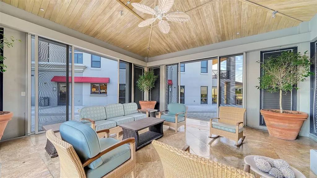 50 Central Avenue Sarasota FL 34236